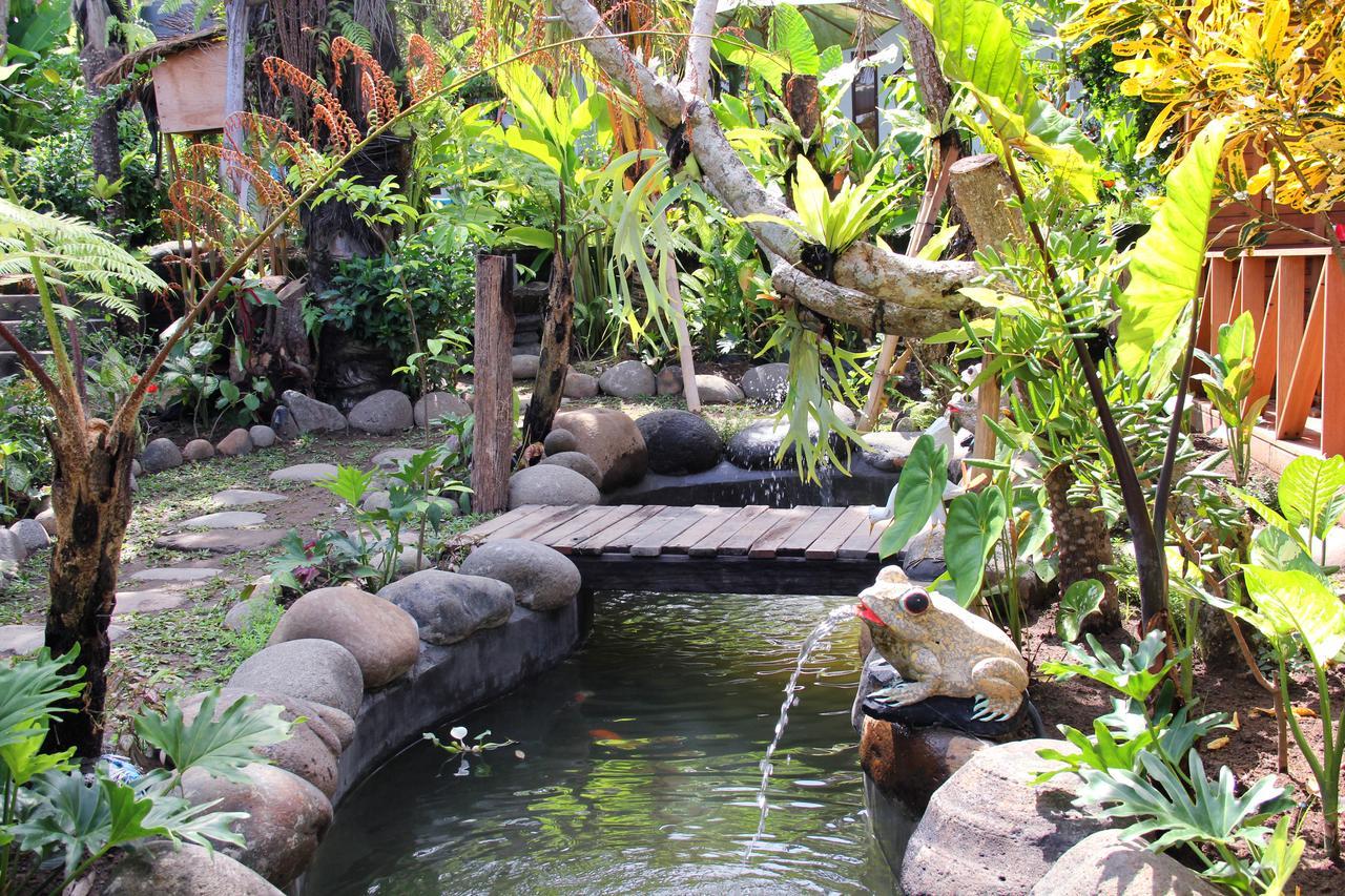 Ryanbagus Guest House Canggu Exteriör bild
