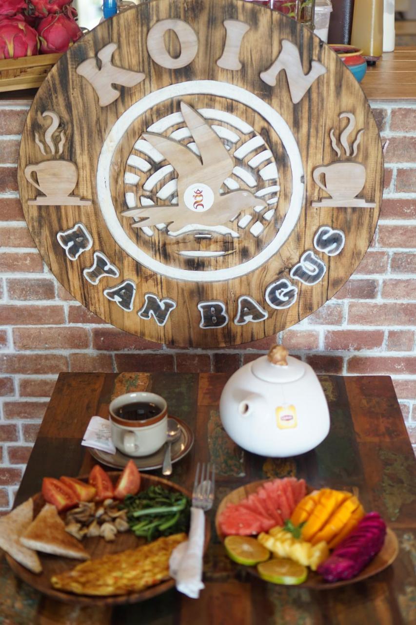 Ryanbagus Guest House Canggu Exteriör bild